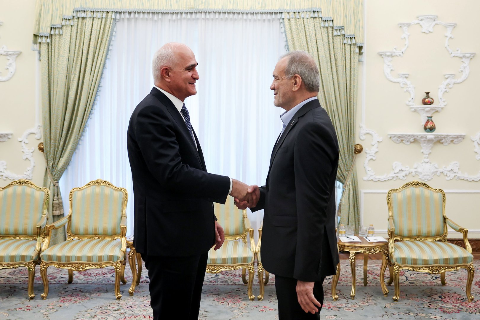 Azerbaijan, Iran advance talks on trade, transport, and energy (PHOTO)