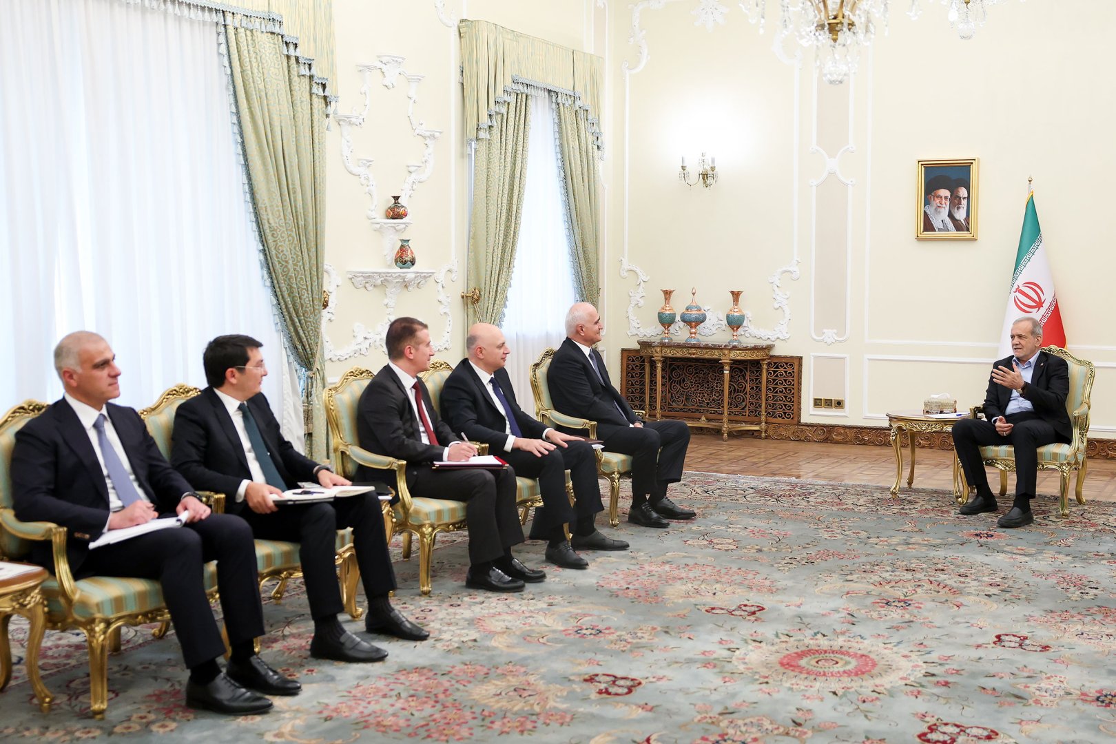 Azerbaijan, Iran advance talks on trade, transport, and energy (PHOTO)