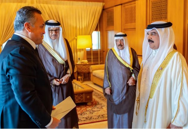 King of Bahrain receives credentials of Azerbaijani ambassador