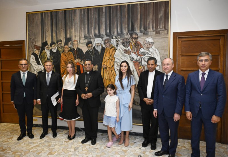 Leyla Aliyeva and Alena Aliyeva meet with Prefect of Dicastery for Interreligious Dialogue of Holy See (PHOTO)