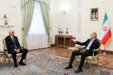 Azerbaijan, Iran advance talks on trade, transport, and energy (PHOTO)