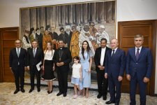 Leyla Aliyeva and Alena Aliyeva meet with Prefect of Dicastery for Interreligious Dialogue of Holy See (PHOTO)