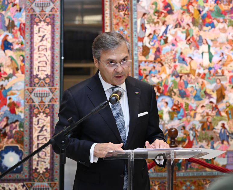 Leyla Aliyeva and Alena Aliyeva attend opening of exhibition of Azerbaijani carpets at Holy See (PHOTO)