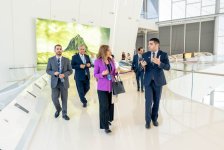 CICA Media Forum participants tour Heydar Aliyev Center (PHOTO)