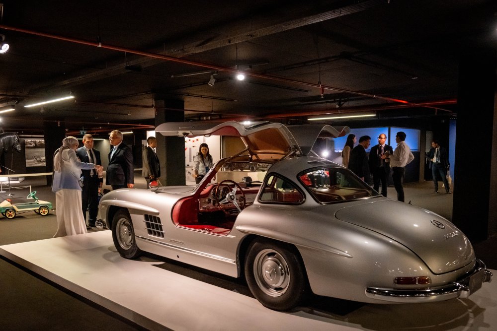 CICA Media Forum participants tour Heydar Aliyev Center (PHOTO)