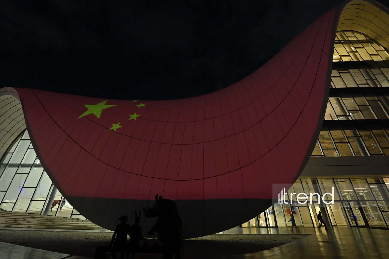 Heydar Aliyev Center lit up in colors of Chinese flag to mark founding of PRC (PHOTO)