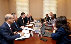 Azerbaijan, World Bank discuss cooperation in financial access and transport (PHOTO)