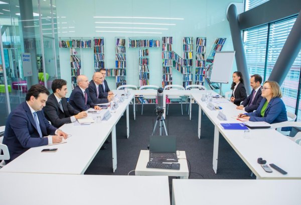 Azerbaijan, GCSP discuss continuing cooperation in research and education (PHOTO)
