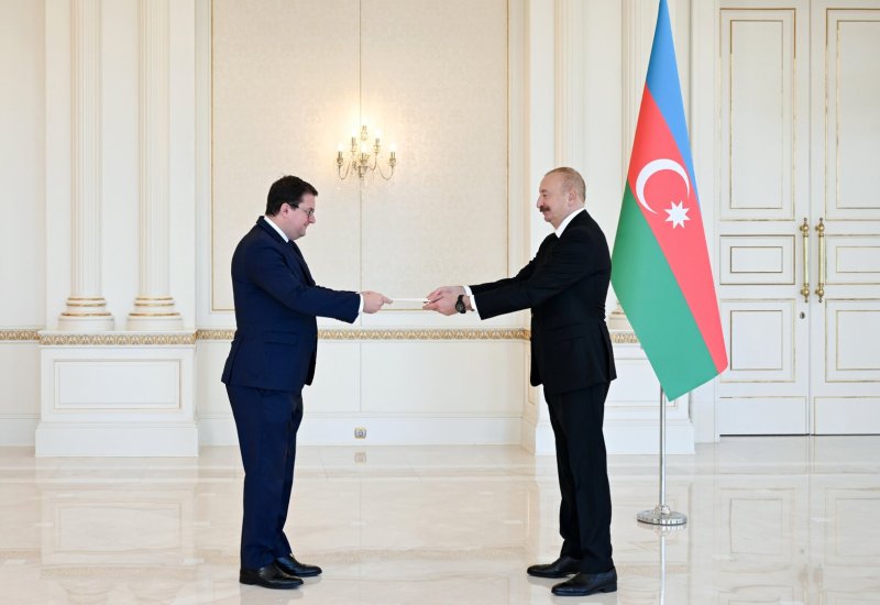 President Ilham Aliyev receives Austria's newly appointed ambassador to Azerbaijan (PHOTO)