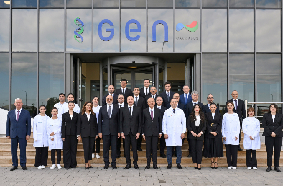 President Ilham Aliyev attends inauguration of pharmaceutical manufacturing plant in Pirallahi Industrial Park (PHOTO)
