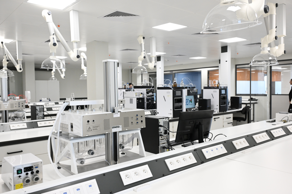 President Ilham Aliyev attends inauguration of pharmaceutical manufacturing plant in Pirallahi Industrial Park (PHOTO)