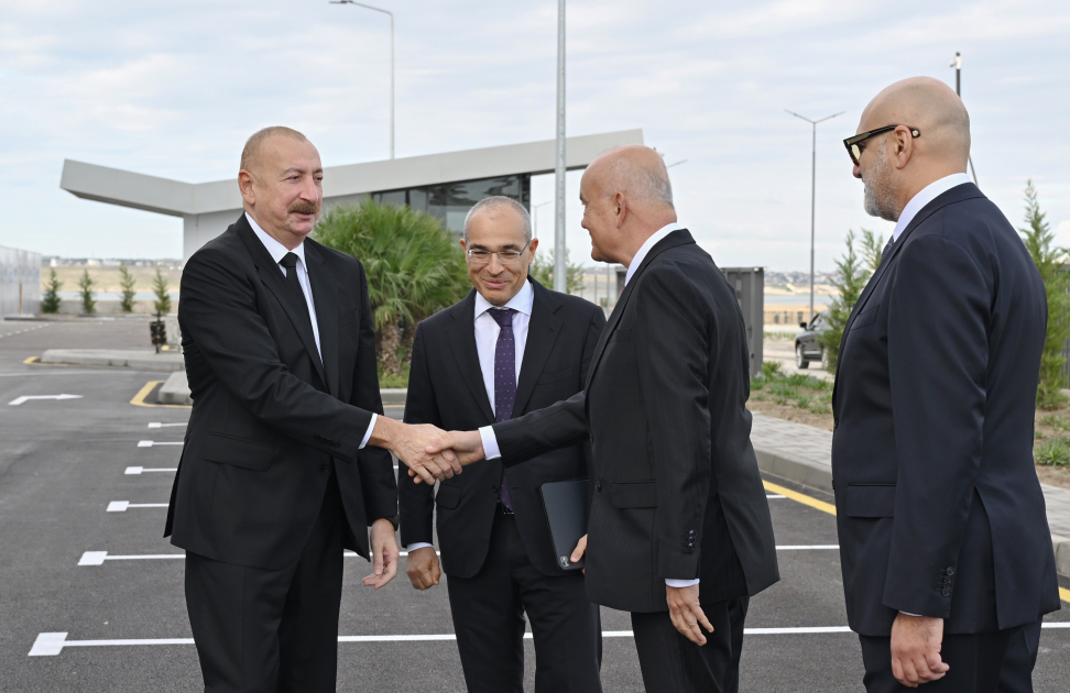 President Ilham Aliyev attends inauguration of pharmaceutical manufacturing plant in Pirallahi Industrial Park (PHOTO)