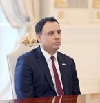 President Ilham Aliyev receives UK Minister of State for Trade (PHOTO)