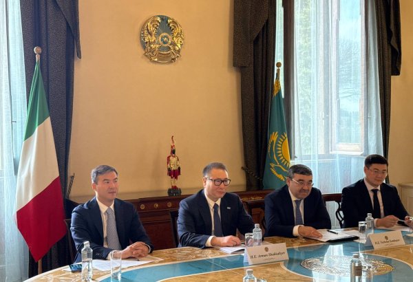 Kazakhstan invites Italian firms to Middle Corridor projects
