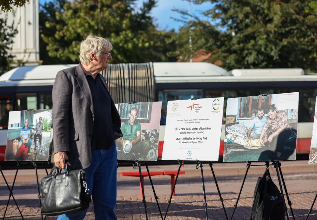 Azerbaijan NGO opens landmine exhibition in Czech Republic (PHOTO)