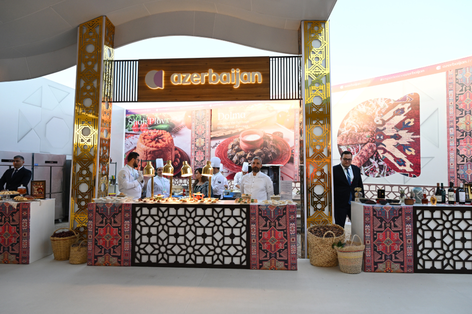 President Ilham Aliyev visits CIS National Culinary Festival and attended official reception (PHOTO)
