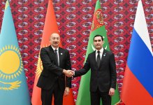 President Ilham Aliyev arrives at Awaza Complex to participate in meeting of Council of Heads of State of CIS (PHOTO)