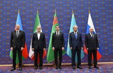 President Ilham Aliyev attends expanded-format meeting of Caspian Environmental Summit in Turkmenbashi (PHOTO)