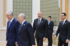 President Ilham Aliyev attends expanded-format meeting of Caspian Environmental Summit in Turkmenbashi (PHOTO)