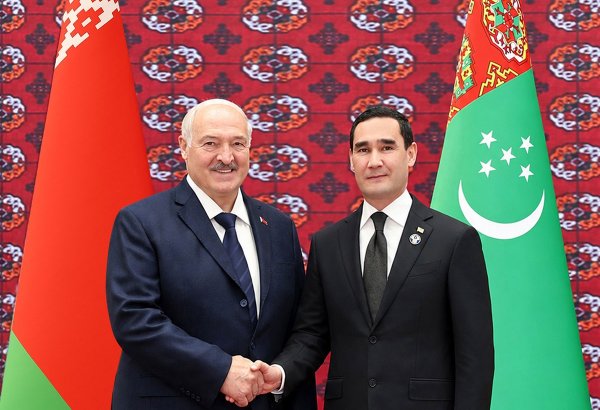 Turkmenistan, Belarus presidents discuss trade and economic ties