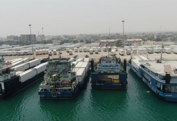 Iran's Hormozgan ports handle 3.84M tons of cargo in six months