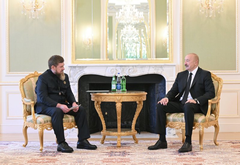 President Ilham Aliyev receives Head of Chechen Republic of Russia (PHOTO)