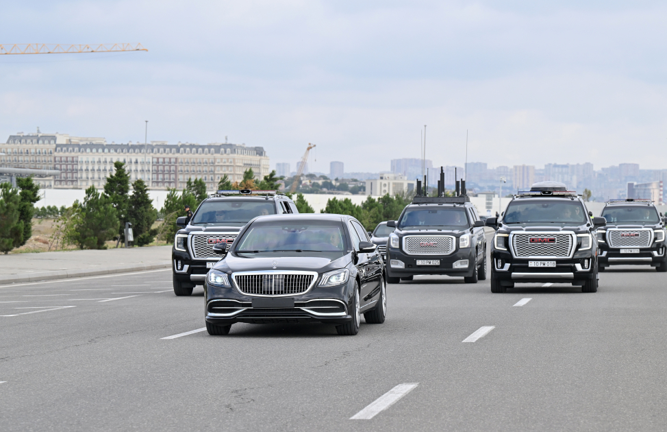 President Ilham Aliyev and Head of Chechen Republic of Russia visit Baku White City (PHOTO)
