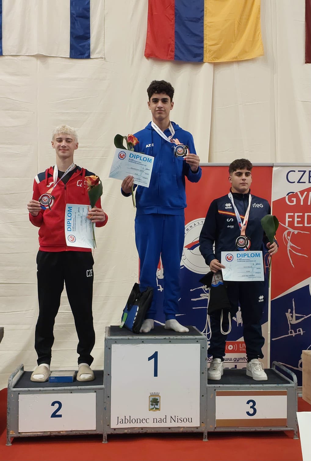 Azerbaijani gymnasts win medals at an international tournament (PHOTO)