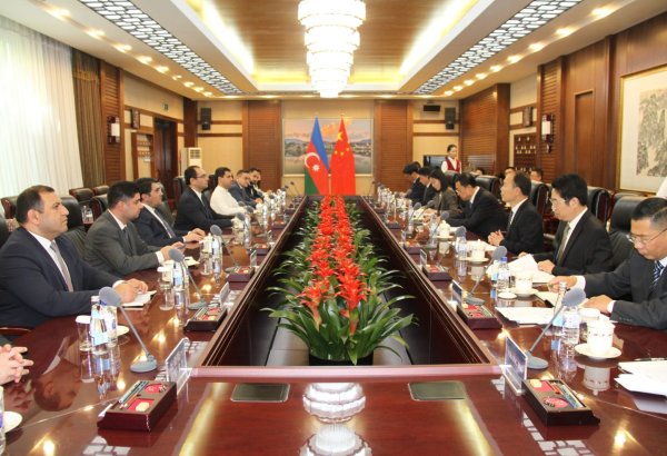 Azerbaijan, China sign farm memorandum, eye cotton, wine, hazelnut exports (PHOTO)