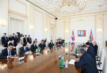 President Ilham Aliyev held expanded-format meeting with Prime Minister of Cambodia (PHOTO)