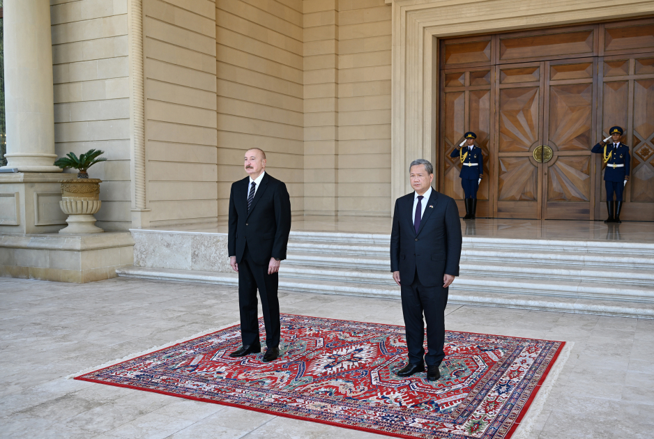 Official welcome ceremony held in Baku for Prime Minister of Cambodia (PHOTO)