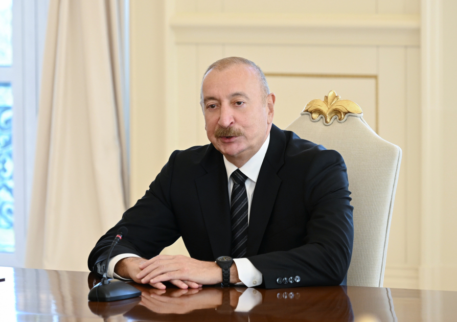 President Ilham Aliyev held expanded-format meeting with Prime Minister of Cambodia (PHOTO)
