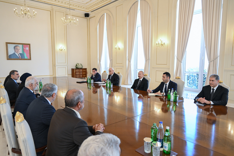 President Ilham Aliyev receives Iranian Interior Minister (PHOTO/VIDEO)