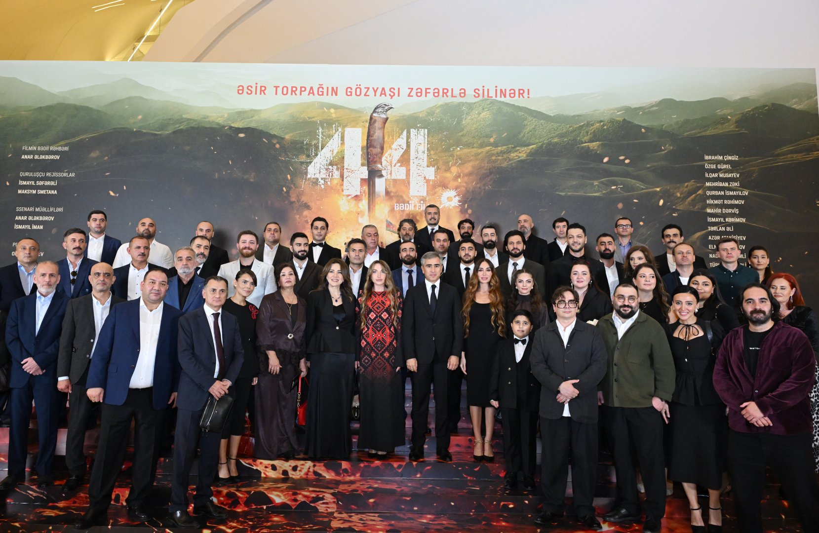 Heydar Aliyev Center presents historical film "44" (PHOTO)