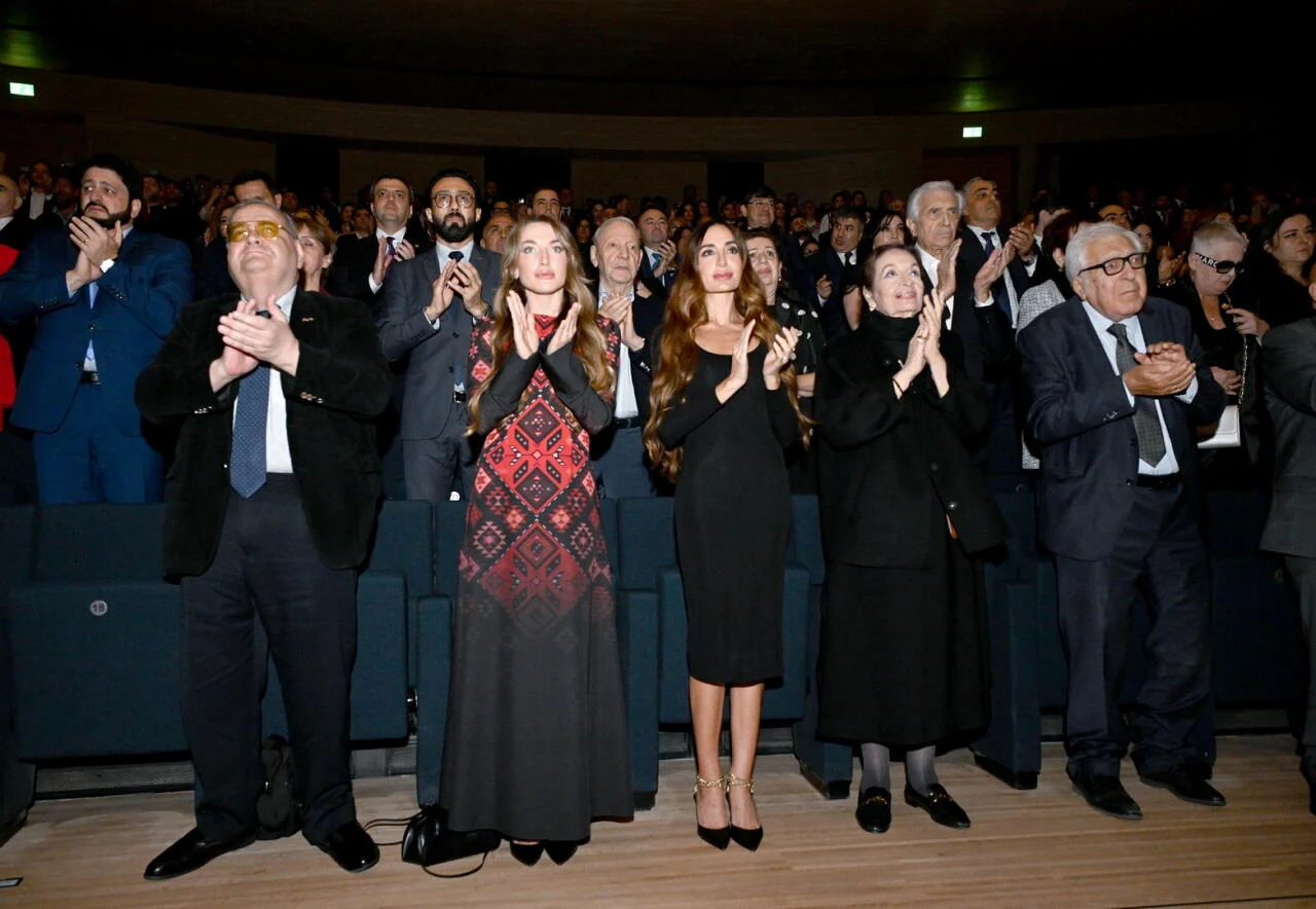 Premiere of epic historical film “44” held at Heydar Aliyev Center – tears, pride and endless applause (PHOTO)