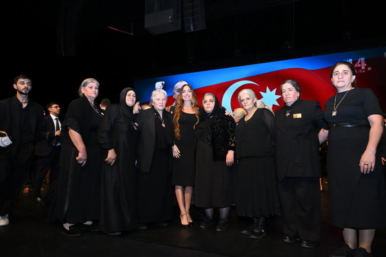 Premiere of epic historical film “44” held at Heydar Aliyev Center – tears, pride and endless applause (PHOTO)