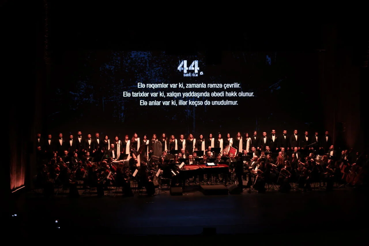 Premiere of epic historical film “44” held at Heydar Aliyev Center – tears, pride and endless applause (PHOTO)