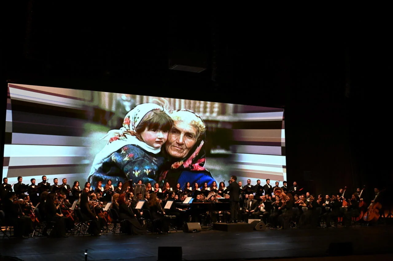 Premiere of epic historical film “44” held at Heydar Aliyev Center – tears, pride and endless applause (PHOTO)