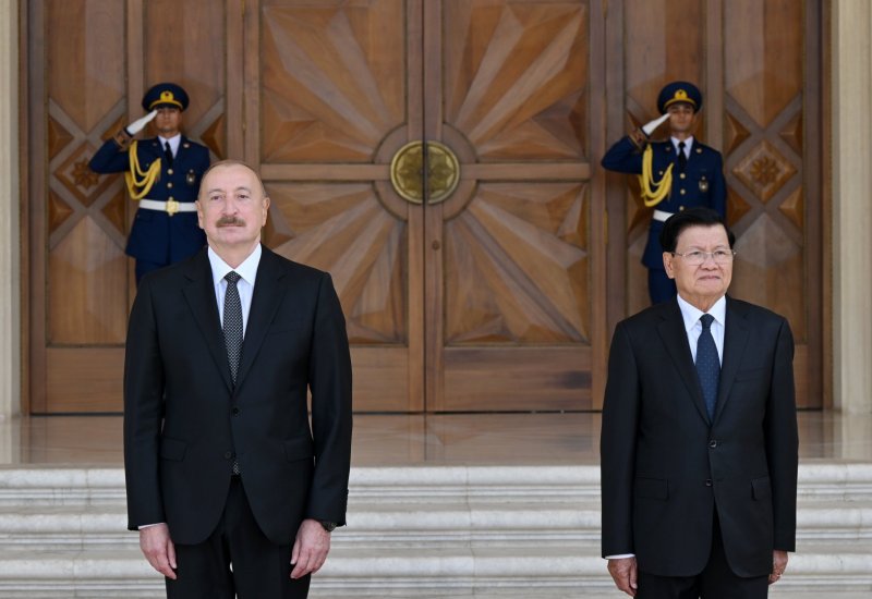 Official welcome ceremony held in Baku for President of Laos (PHOTO)
