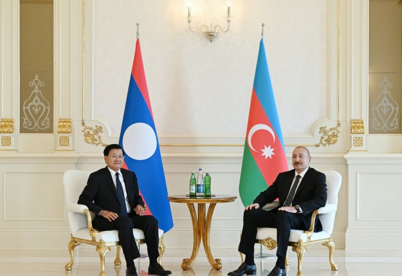 President Ilham Aliyev held one-on-one meeting with President of Laos (PHOTO)