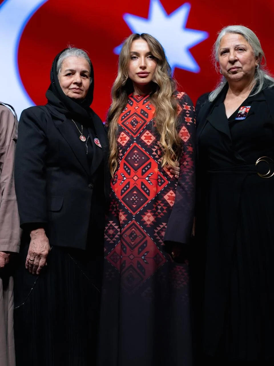 Alena Aliyeva shares footage from premiere of "44" film (PHOTO)
