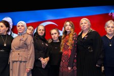 Alena Aliyeva shares footage from premiere of "44" film (PHOTO)
