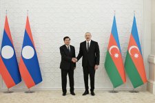 Official welcome ceremony held in Baku for President of Laos (PHOTO)
