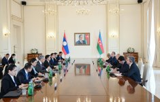 President Ilham Aliyev held expanded meeting with President of Laos (PHOTO)