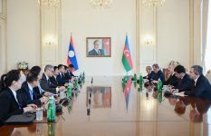 President Ilham Aliyev held expanded meeting with President of Laos (PHOTO)