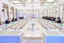 Azerbaijan, Laos discuss expanding interparliamentary ties (PHOTO)