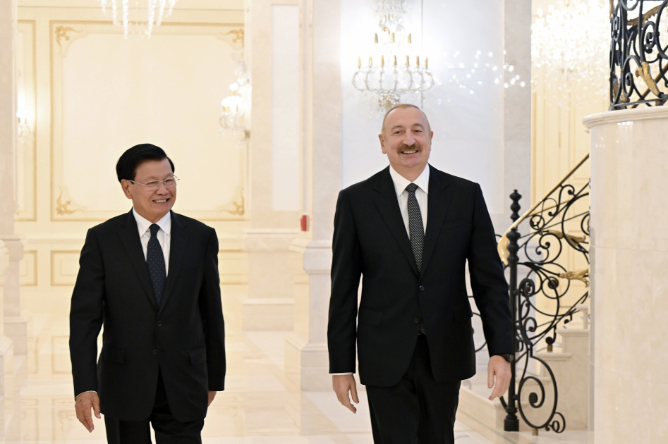 Official luncheon hosted in honor of President of Laos on behalf of President Ilham Aliyev (PHOTO)