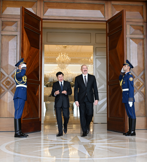 Official luncheon hosted in honor of President of Laos on behalf of President Ilham Aliyev (PHOTO)