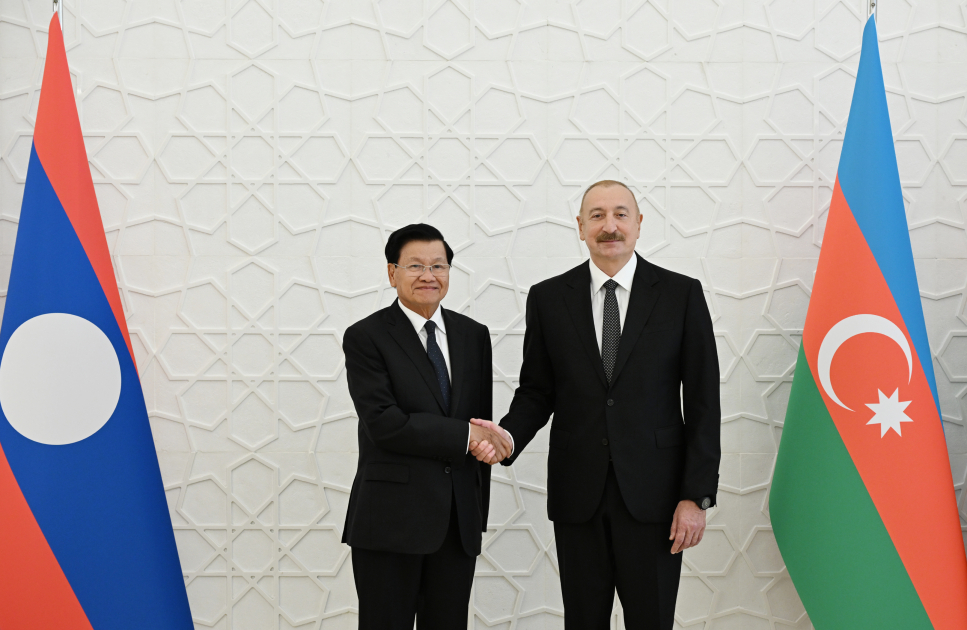 Official welcome ceremony held in Baku for President of Laos (PHOTO)
