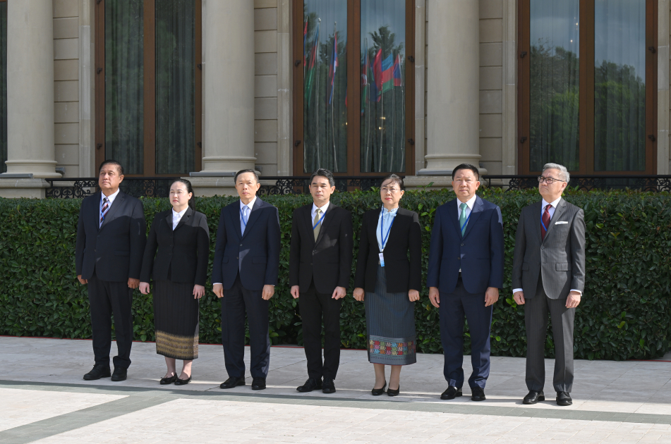 Official welcome ceremony held in Baku for President of Laos (PHOTO)